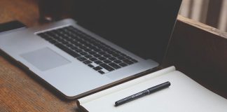 Praktyczny poradnik: Czym kierować się podczas wyboru wirtualnego biura?