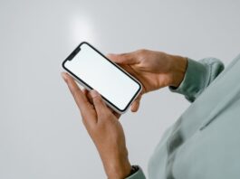 SMS po polsku a limity znaków – jak polskie znaki diakrytyczne wpływają na długość i koszt Twojej wiadomości? SMS po polsku a limity znaków